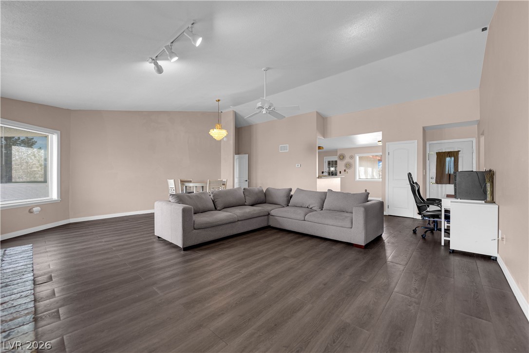 3440 Prairie Avenue Pahrump, NV 89048 - Photo 8 of 59