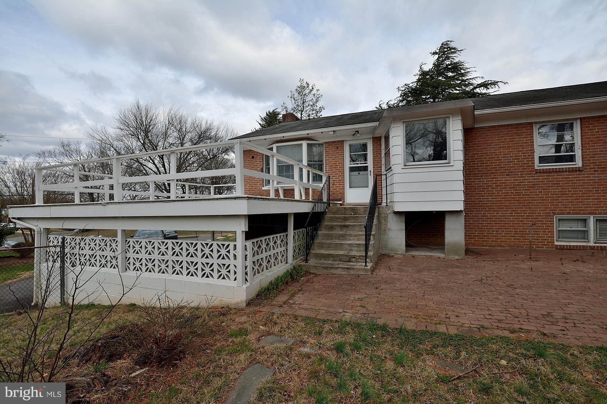 6149 Loch Raven Drive McLean, VA 22101 - Photo 28 of 29 Exterior (Rear)