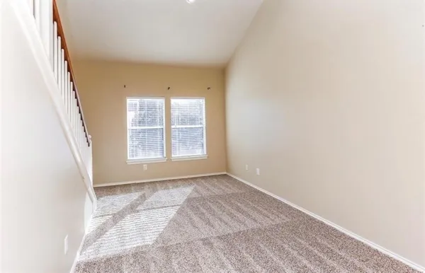 $2,395 | 730 Redwing Pl Drive, Houston, TX 77009