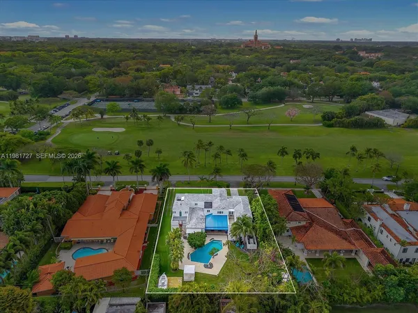 $5,300,000 | 1021 North Greenway Drive, Coral Gables, FL 33134
