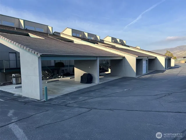 $425,000 | 8997 Crescent Bar Road Northwest, Unit C118, Quincy, WA 98848