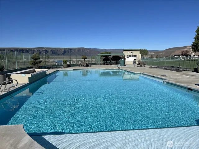 $425,000 | 8997 Crescent Bar Road Northwest, Unit C118, Quincy, WA 98848