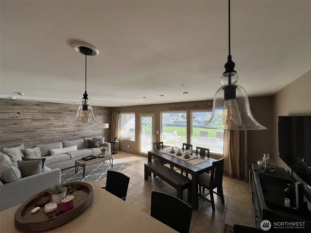 $425,000 | 8997 Crescent Bar Road Northwest, Unit C118, Quincy, WA 98848