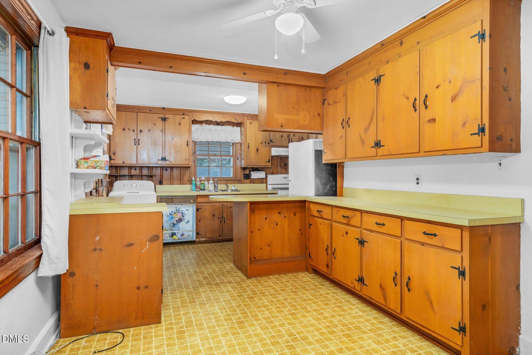 5333 Weaver Road Elm City, NC 27822 - Photo 7 of 23 009-5333WeaverRoad-ElmCity-NC-27822-SMAL