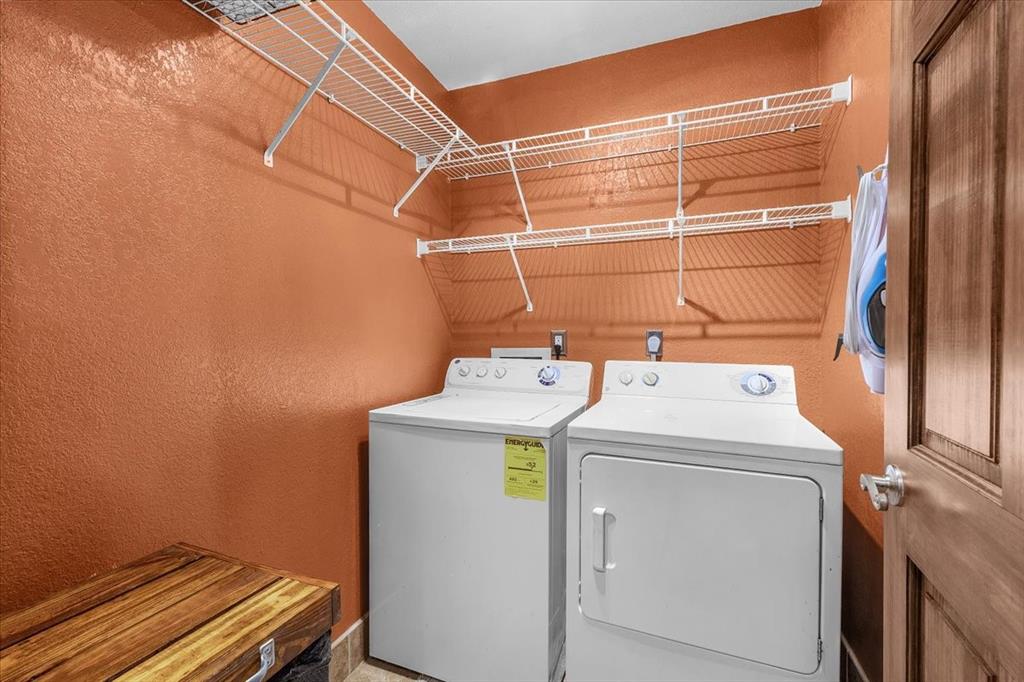 107 Springridge Lane Euless, TX 76039 - Photo 20 of 40