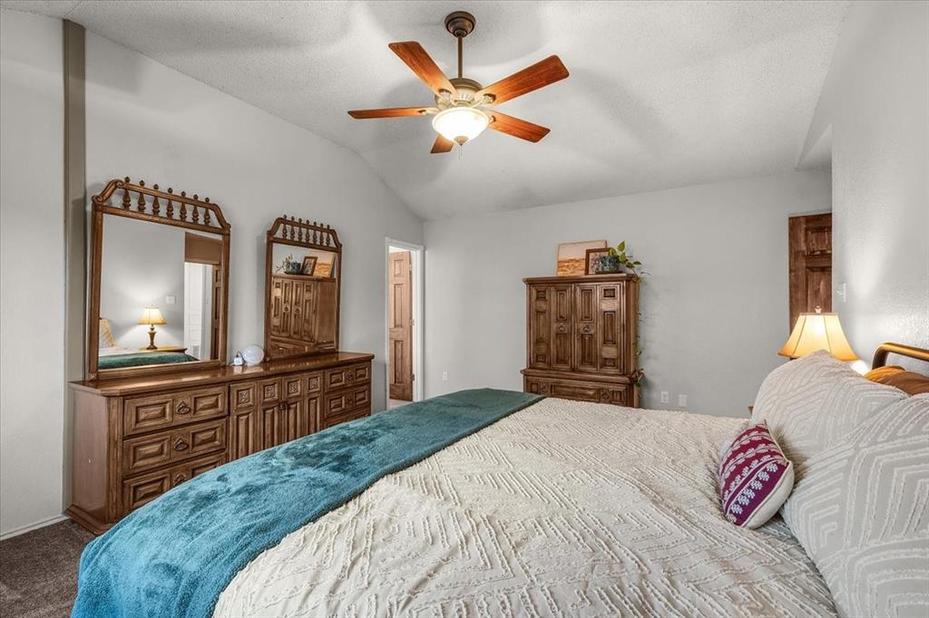 107 Springridge Lane Euless, TX 76039 - Photo 24 of 40