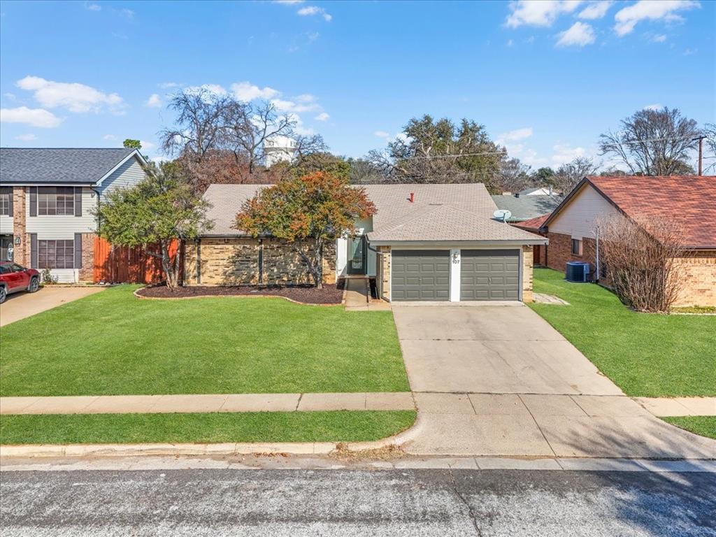 107 Springridge Lane Euless, TX 76039 - Photo 38 of 40