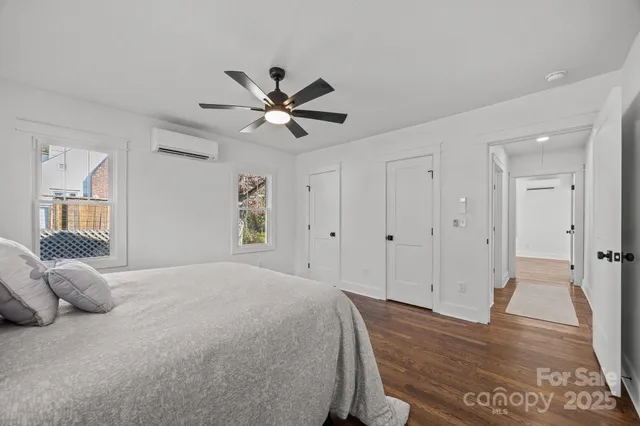 $425,000 | 706 Rhodes Park Drive, Hendersonville, NC 28791