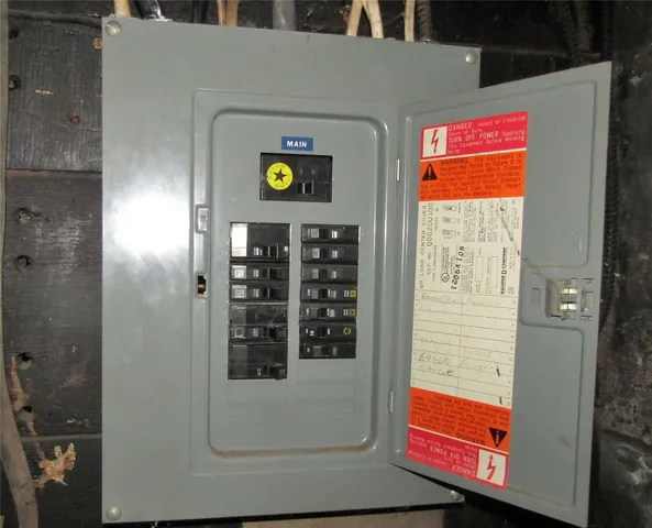 $230,000 | 610 East Main Street, Endicott, NY 13760