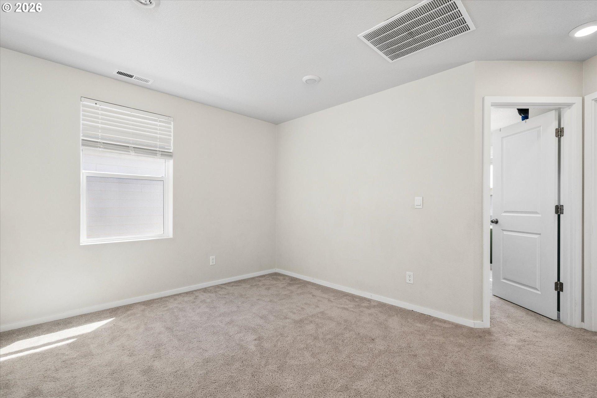2906 V Street Springfield, OR 97477 - Photo 17 of 43 Gallery Image 17