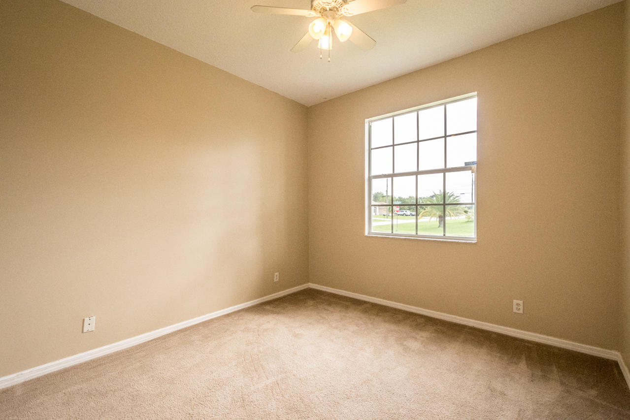 4202 Southwest Whitebread Road Port St. Lucie, FL 34953 - Photo 17 of 20 DSC_2692