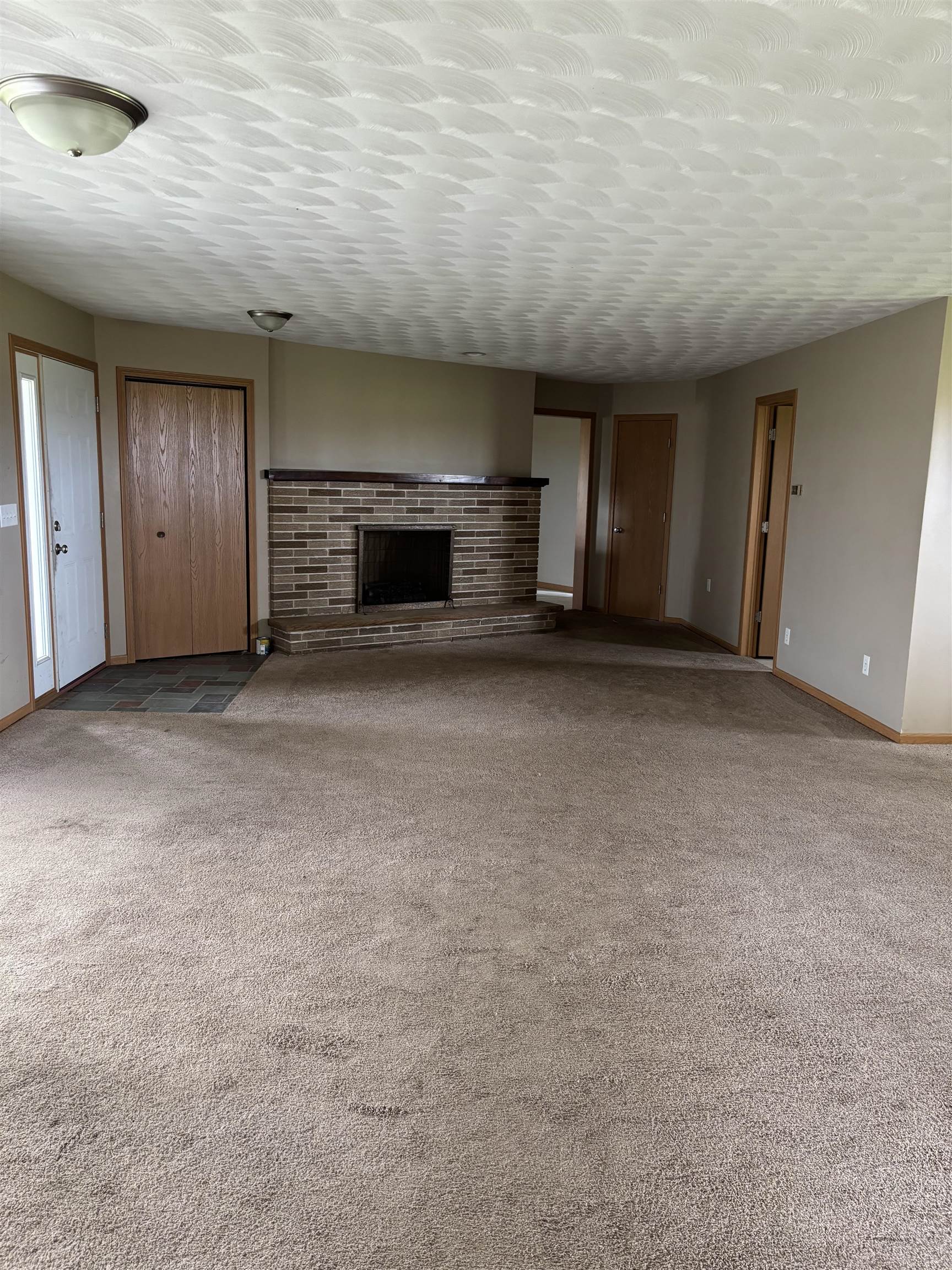 4840 Manchester Road Poplar Grove, IL 61065 - Photo 4 of 20