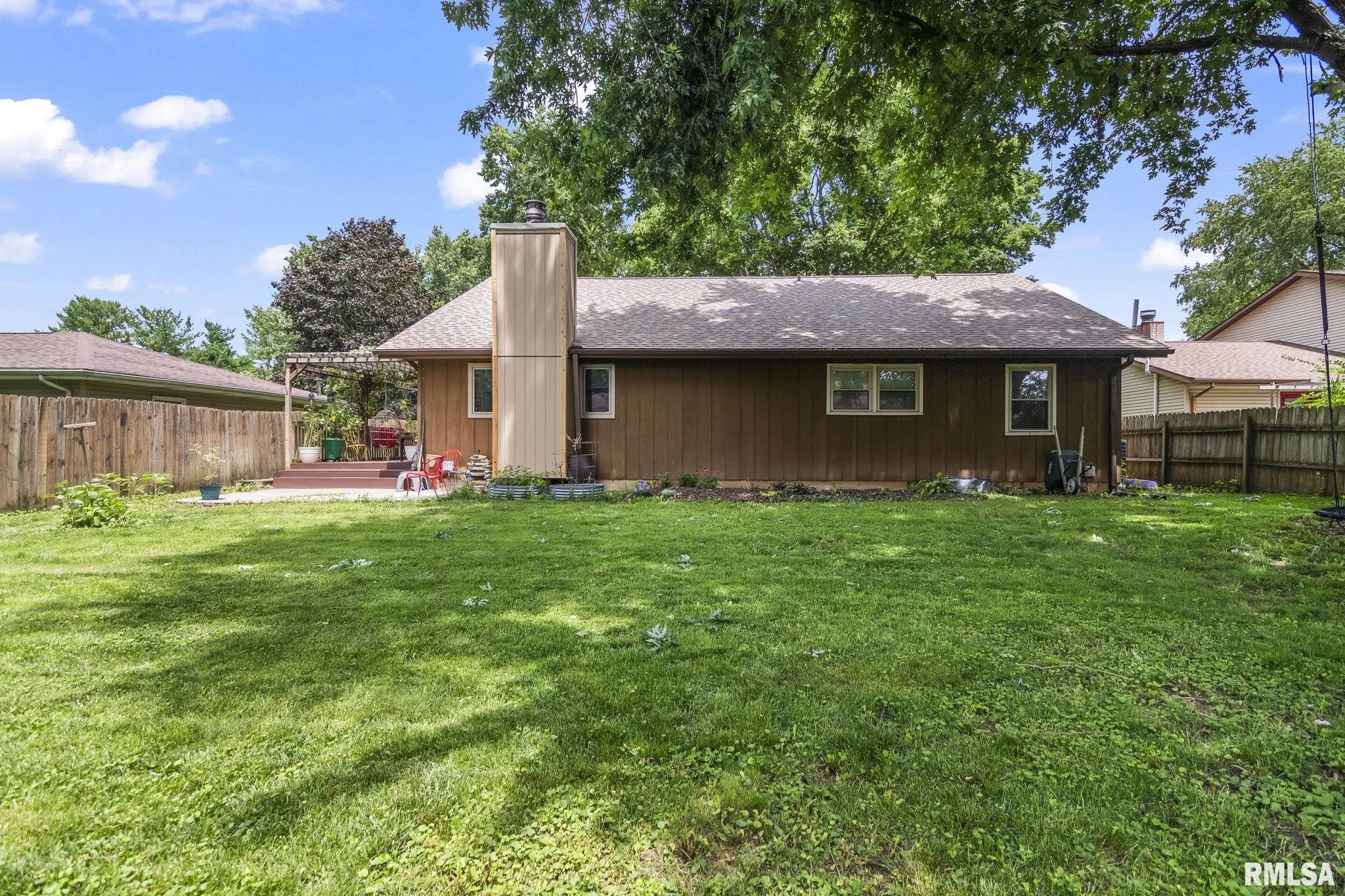 2828 Crown Point Springfield, IL 62704 - Photo 50 of 53