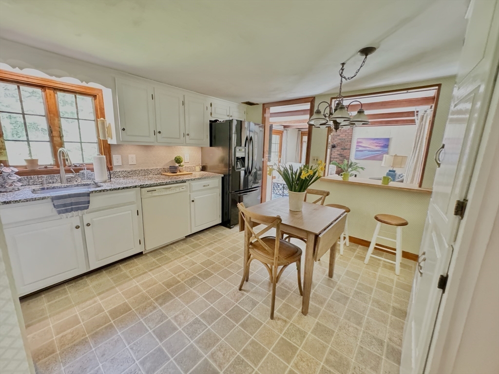 14 McClelland Road Halifax, MA 02338 - Photo 20 of 40 Gallery Image 20