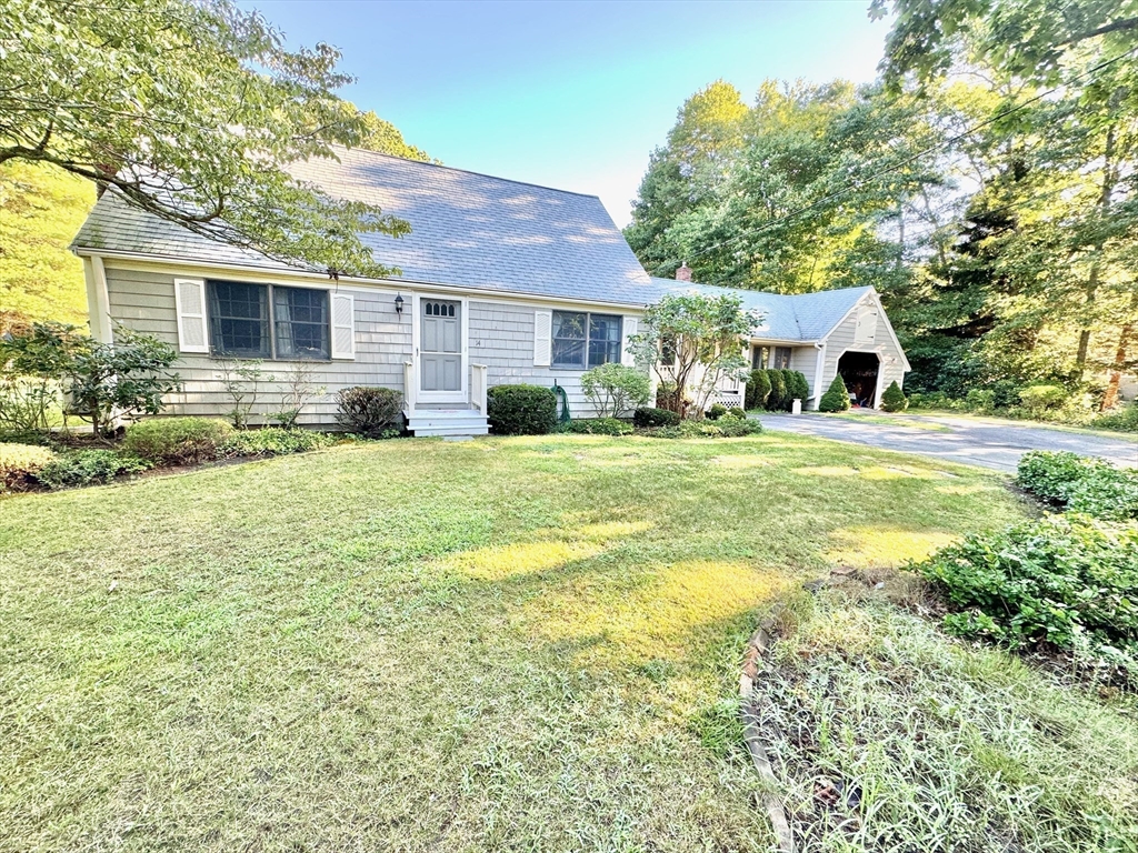 14 McClelland Road Halifax, MA 02338 - Photo 2 of 40 Gallery Image 2