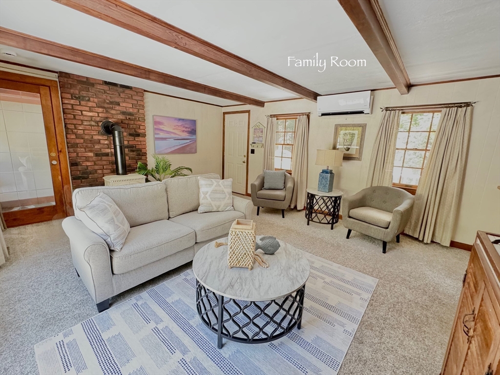 14 McClelland Road Halifax, MA 02338 - Photo 7 of 40 Gallery Image 7