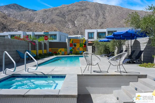 $455,000 | 588 East San Lorenzo Road, Unit 204, Palm Springs, CA 92264