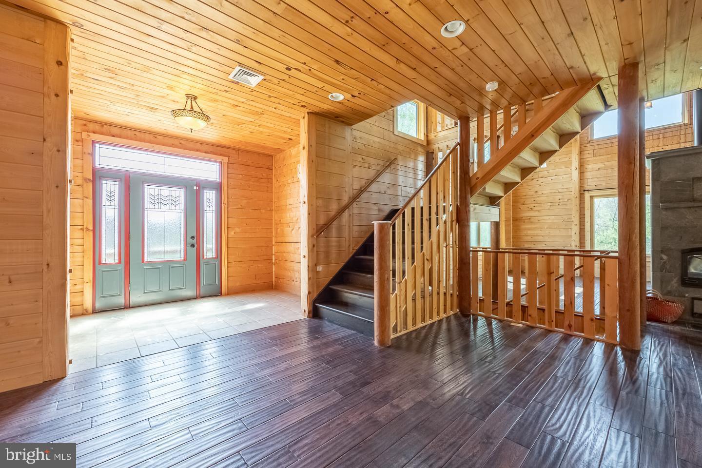 107 Baker Road West Brandywine, PA 19320 - Photo 8 of 17 View of front door, foyer area