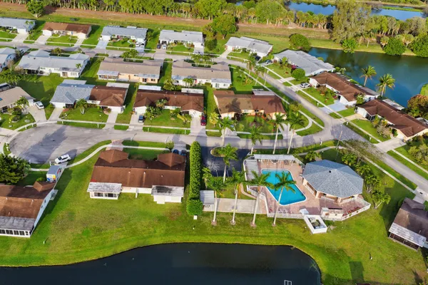 $2,600 | 13126 Vía Vesta, Delray Beach, FL 33484