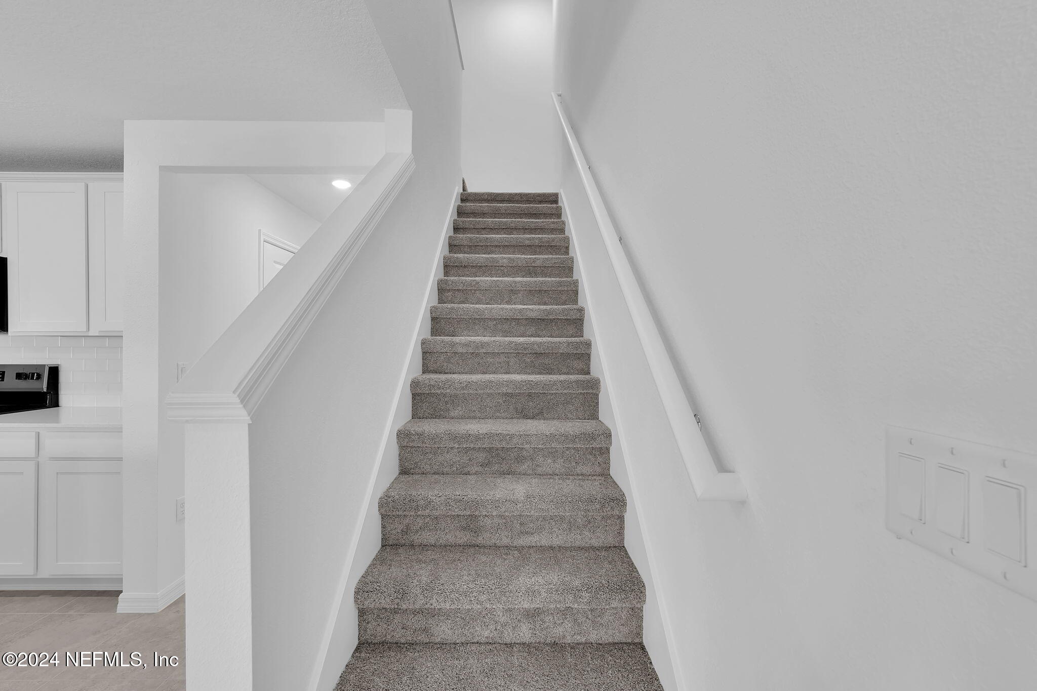 10121 Deep Pine Jacksonville, FL 32221 - Photo 14 of 24 a view of entryway