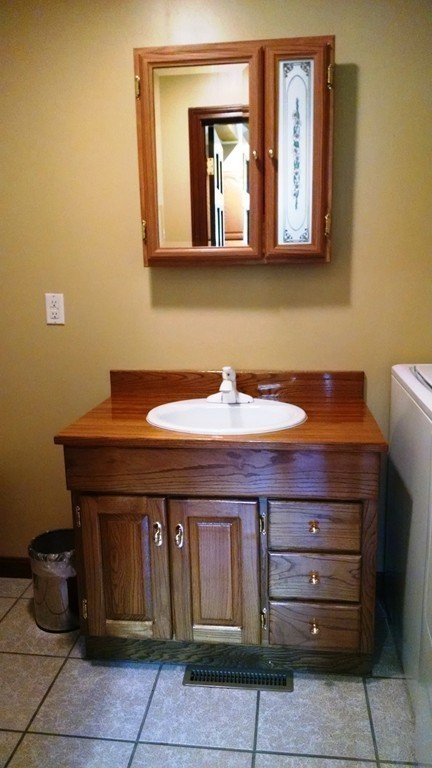 151 Hudson Road Stow, MA 01775 - Photo 8 of 17
