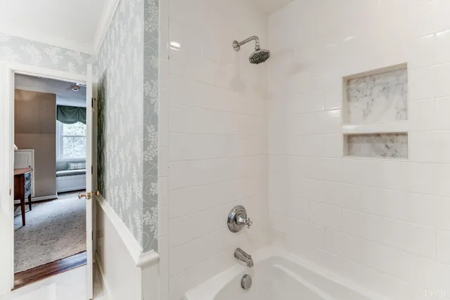 $862,500 | 19322 Wyatts Way, Evington, VA 24550