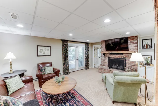 $862,500 | 19322 Wyatts Way, Evington, VA 24550