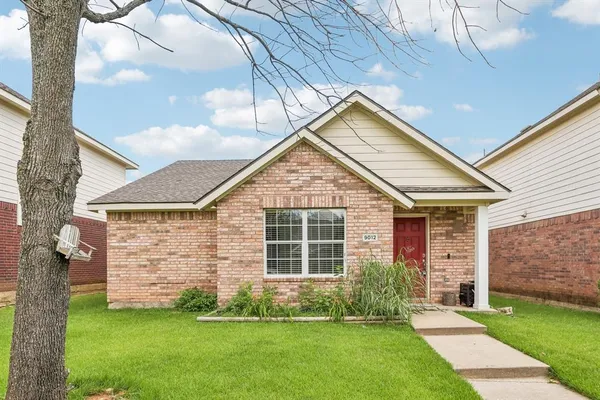 $250,000 | 9012 Wayne Street, Cross Roads, TX 76227