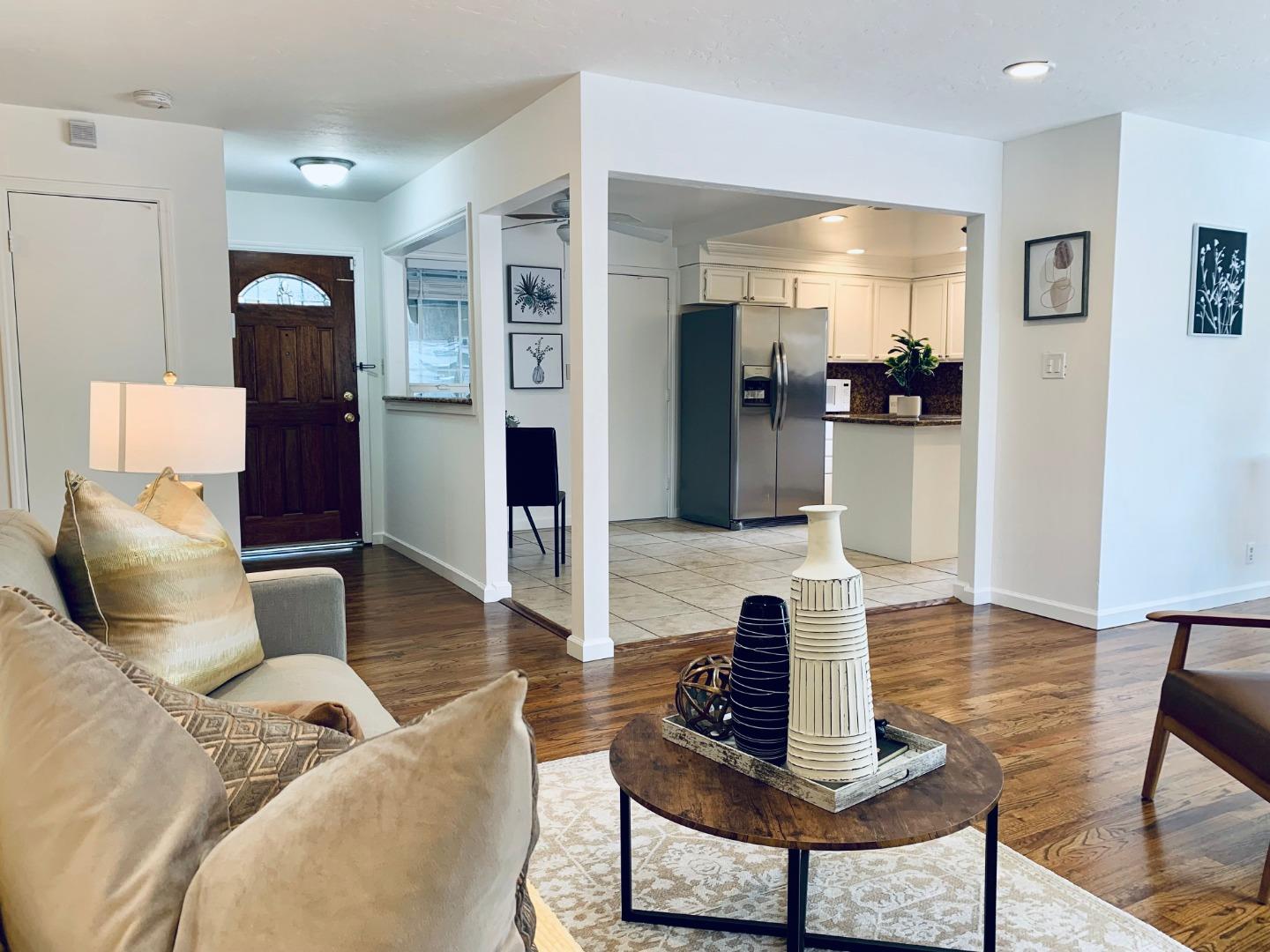 2432 Rinconada Drive San Jose, CA 95125 - Photo 12 of 33 a living room with furniture and wooden floor