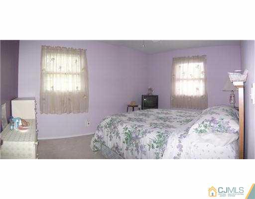 24 Eli Road Colonia, NJ 07067 - Photo 15 of 24 Gallery Image 15