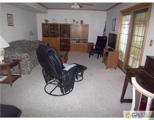 24 Eli Road Colonia, NJ 07067 - Photo 8 of 24 Gallery Image 8