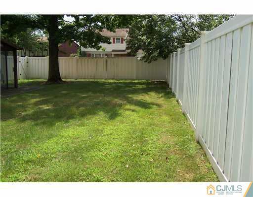 24 Eli Road Colonia, NJ 07067 - Photo 10 of 24 Gallery Image 10
