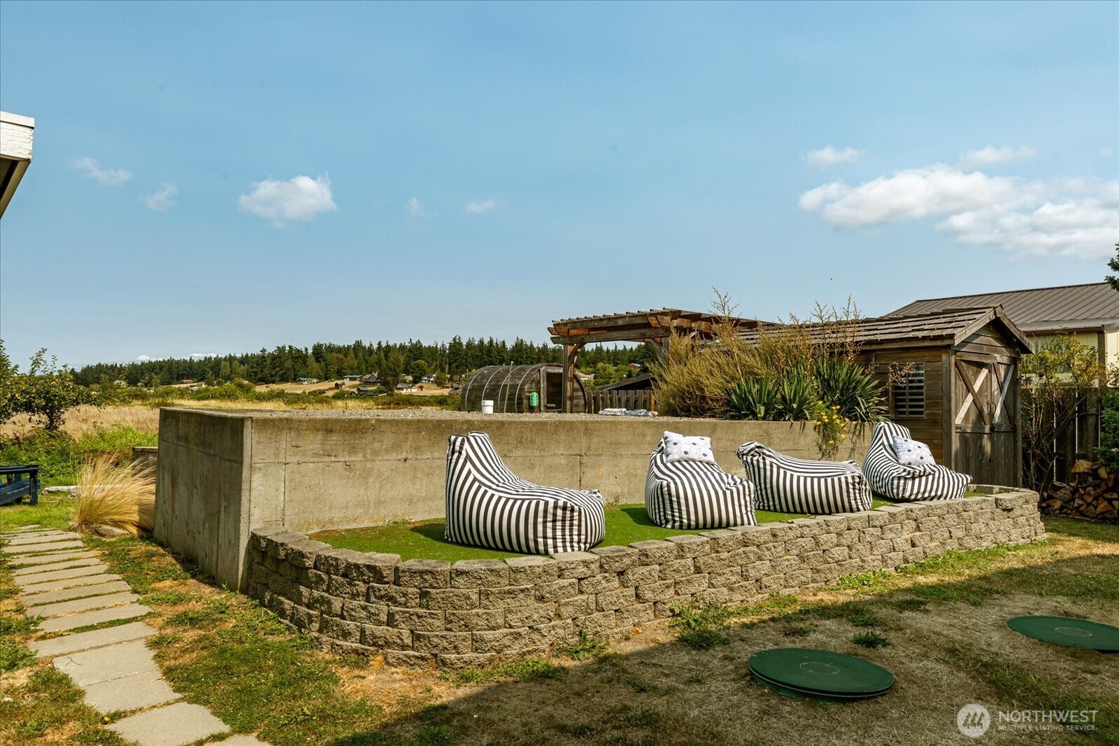 2577 Sunlight Beach Road Clinton, WA 98236 - Photo 30 of 40 Gallery Image 30