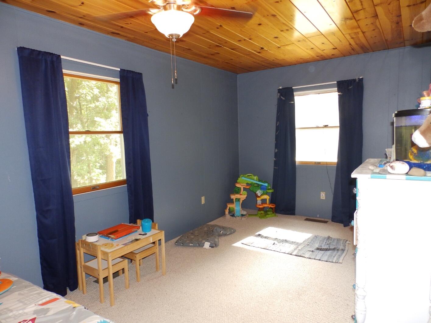 5740 North Red Oak Road Lewiston, MI 49756 - Photo 14 of 35 Gallery Image 14