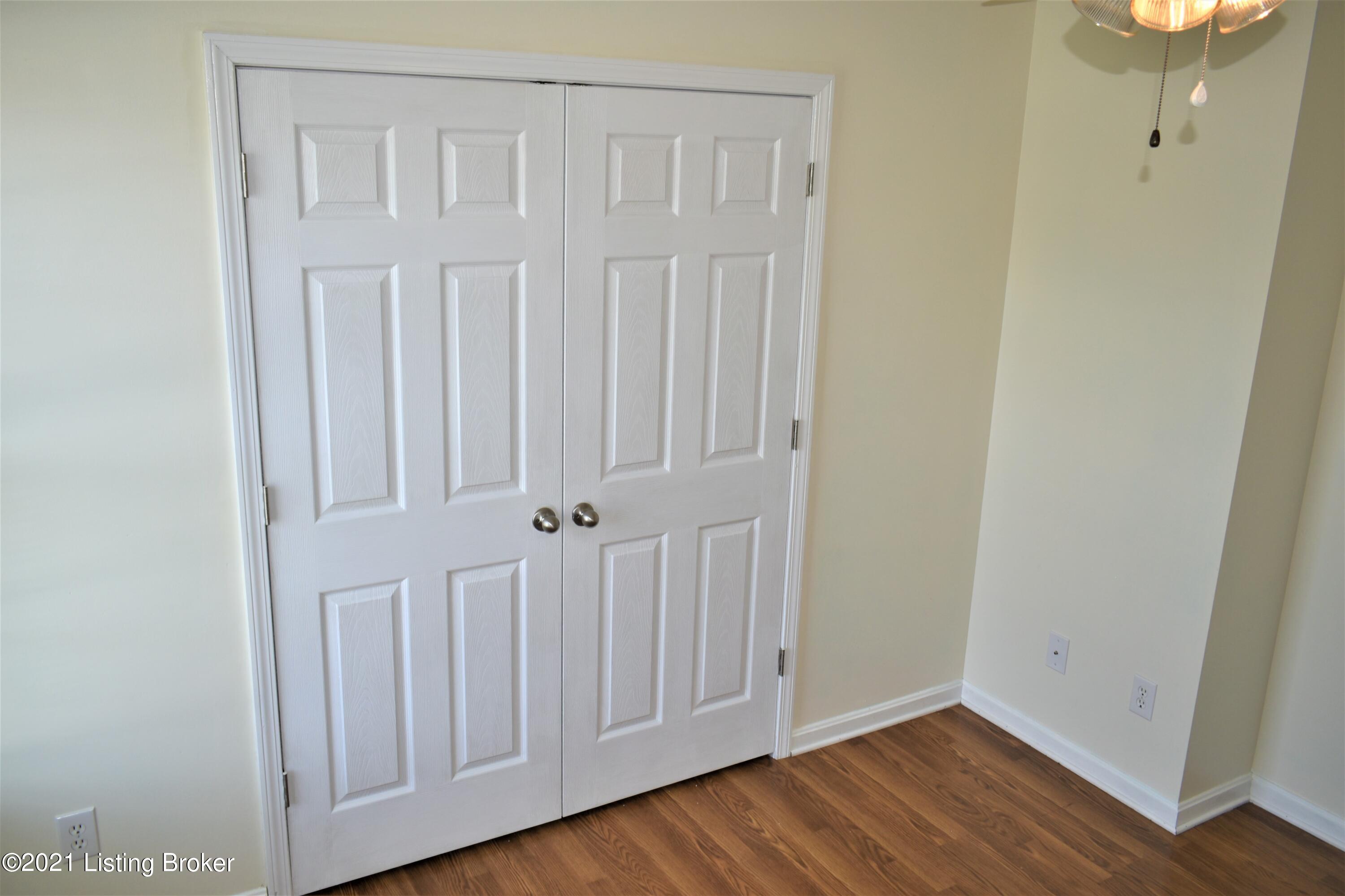 338 Hensley Road Shepherdsville, KY 40165 - Photo 24 of 29 DSC_0213
