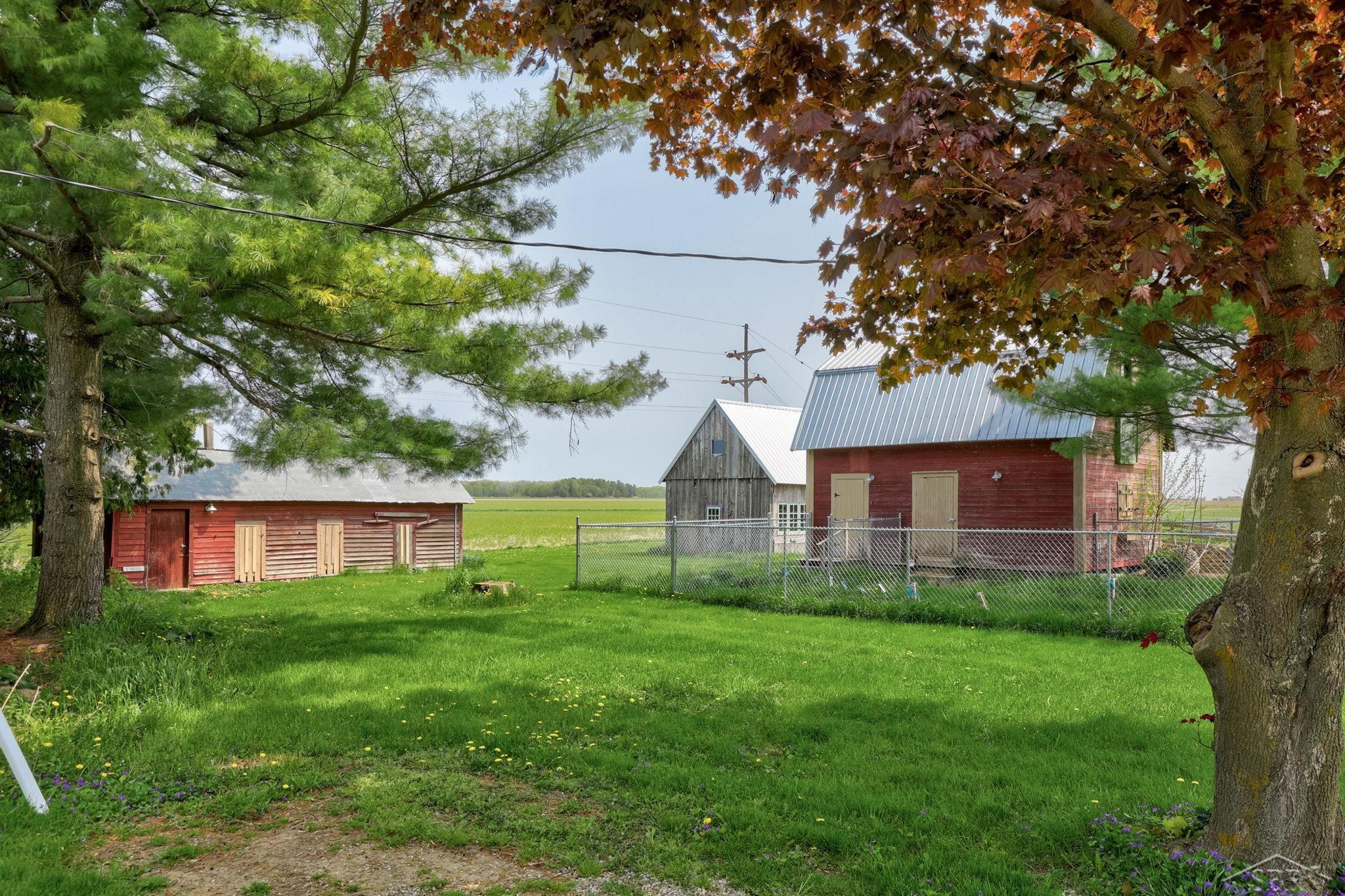 720 Pt Crescent Road Port Austin, MI 48467 - Photo 54 of 79 50107037-53.JPG