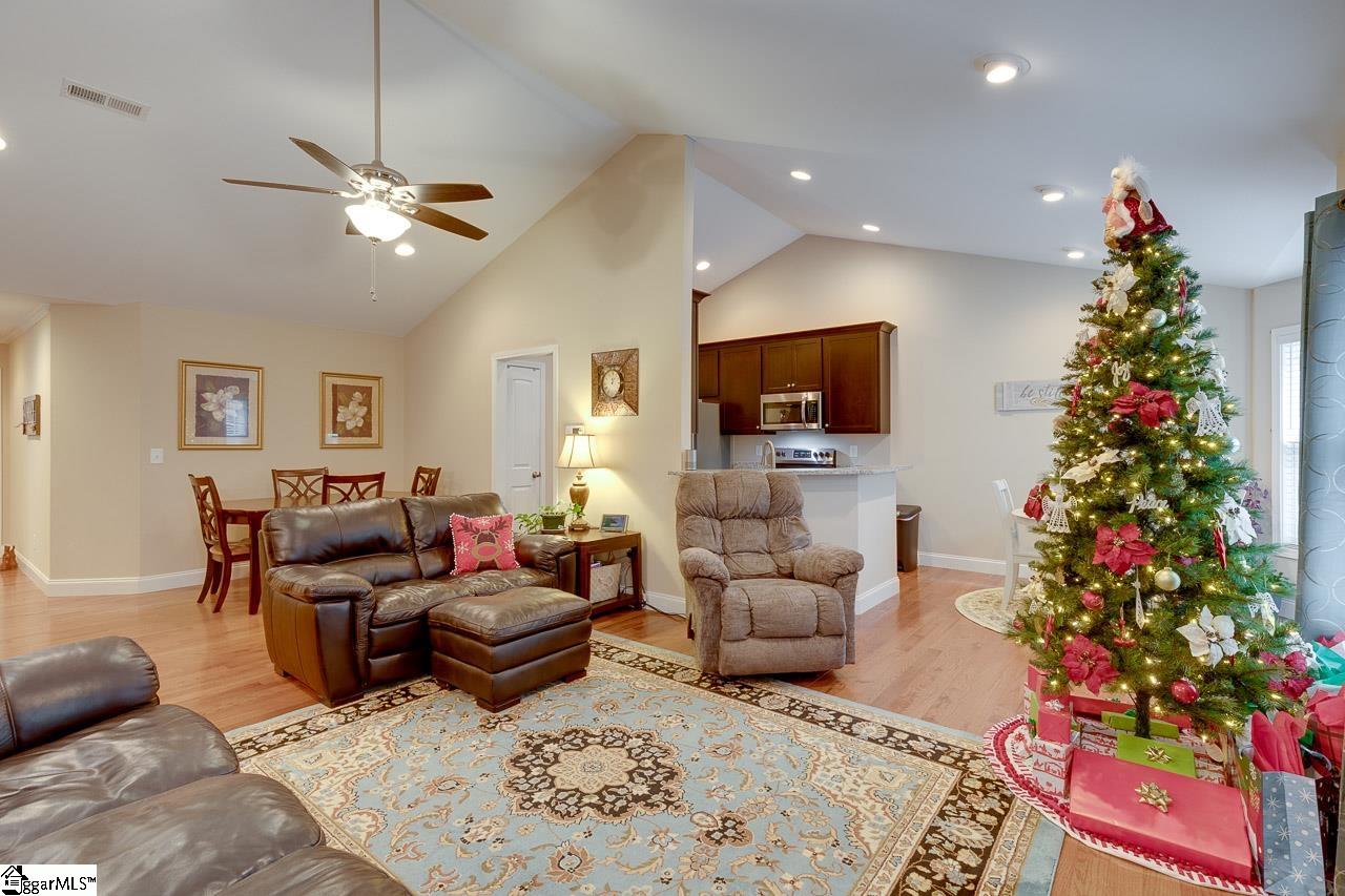 196 Yates Road Liberty, SC 29657 - Photo 14 of 33