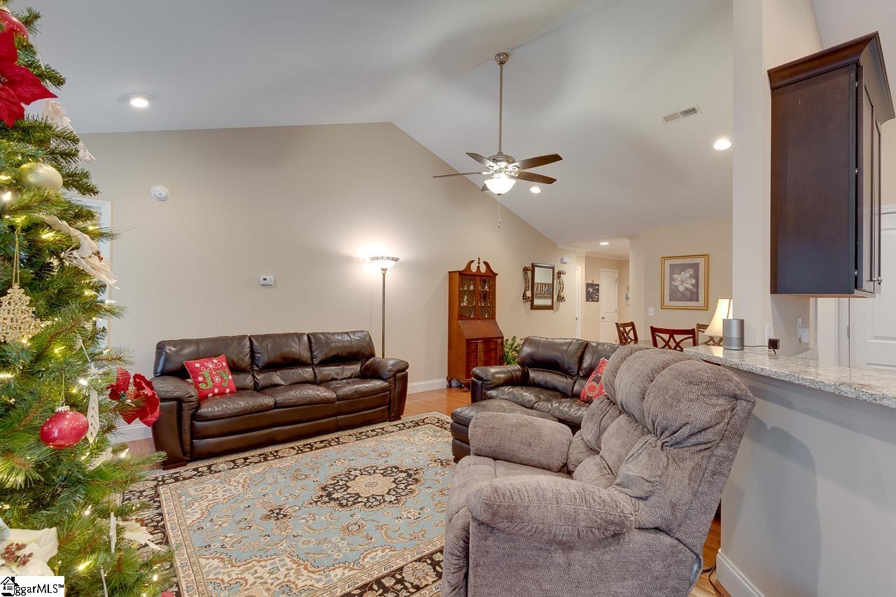 196 Yates Road Liberty, SC 29657 - Photo 15 of 33