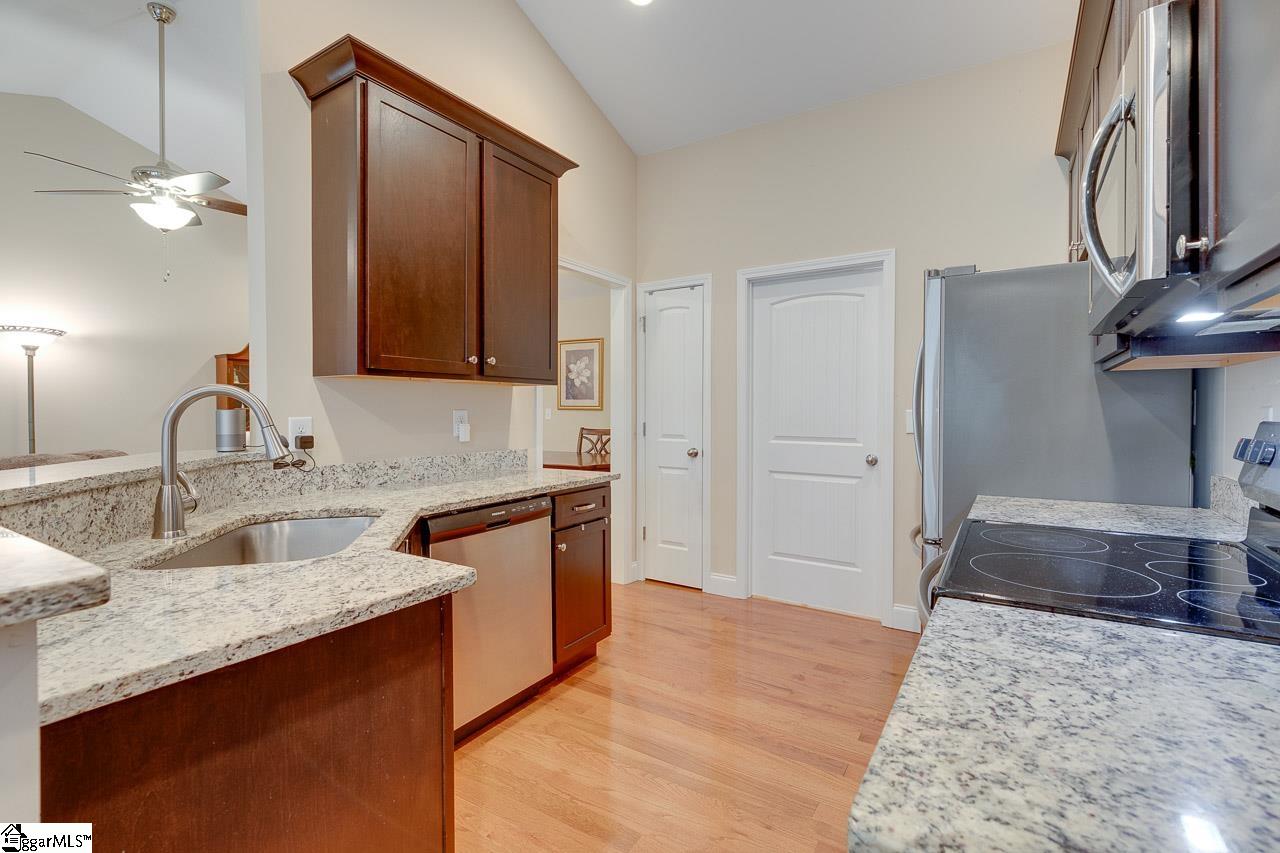 196 Yates Road Liberty, SC 29657 - Photo 18 of 33