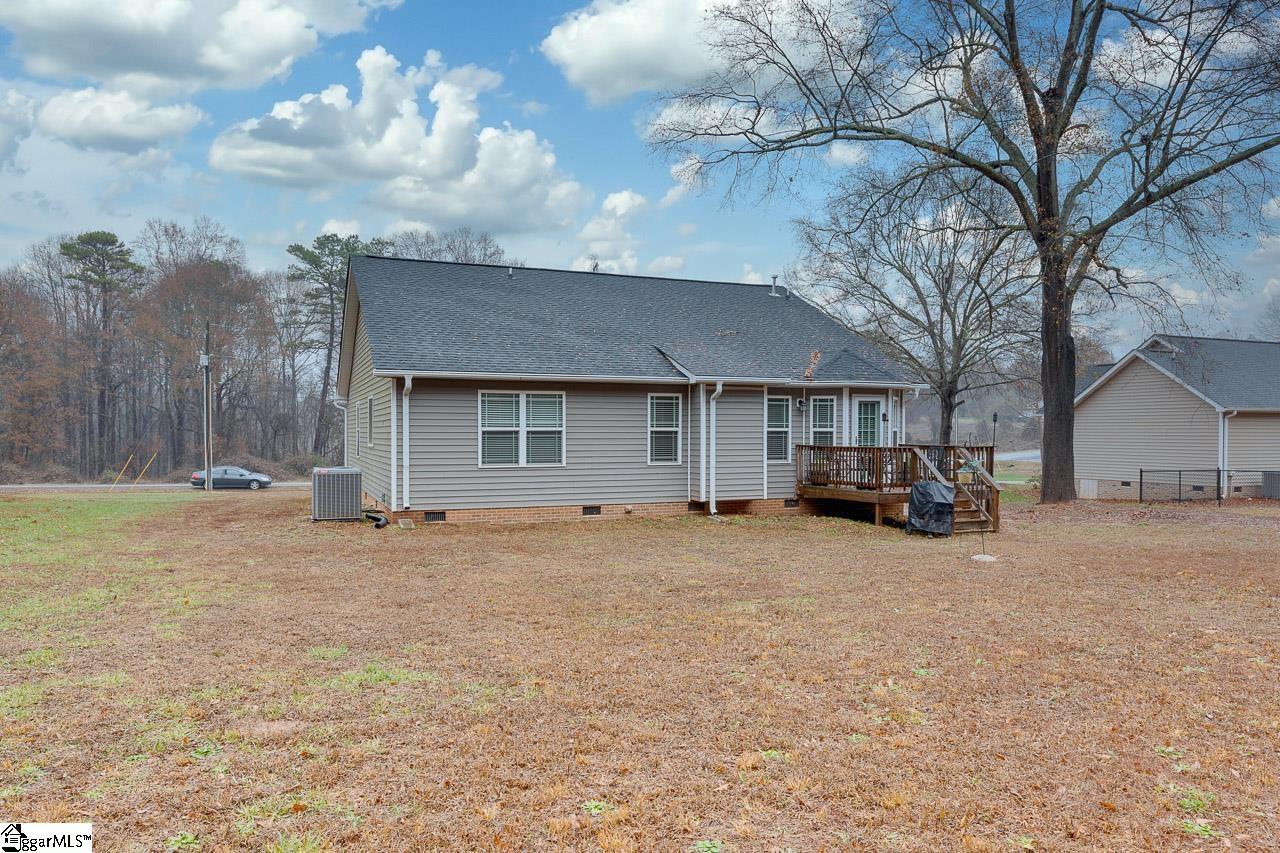 196 Yates Road Liberty, SC 29657 - Photo 31 of 33