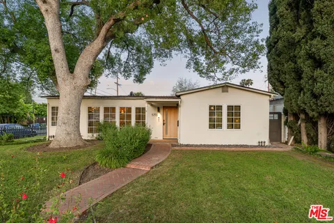 $1,649,000 | 5758 Tobias Avenue, Sherman Oaks, CA 91411