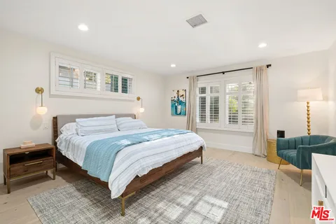 $1,649,000 | 5758 Tobias Avenue, Sherman Oaks, CA 91411