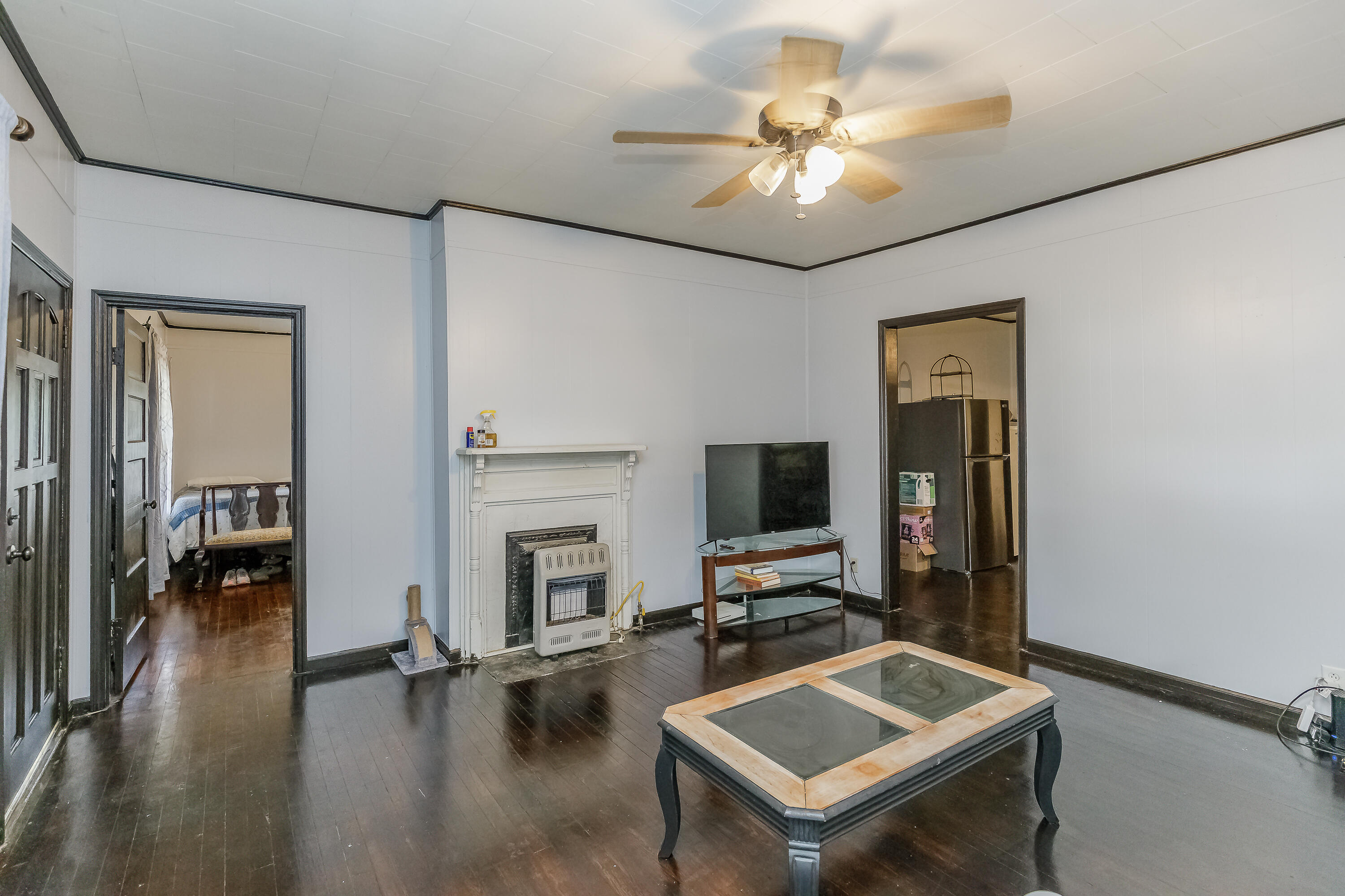 106 Walnut Street Trion, GA 30753 - Photo 3 of 30 Living Room