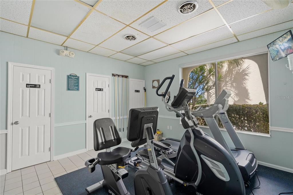 915 Beach Road, Unit 216 Sarasota, FL 34242 - Photo 23 of 30 a view of a room with gym equipment