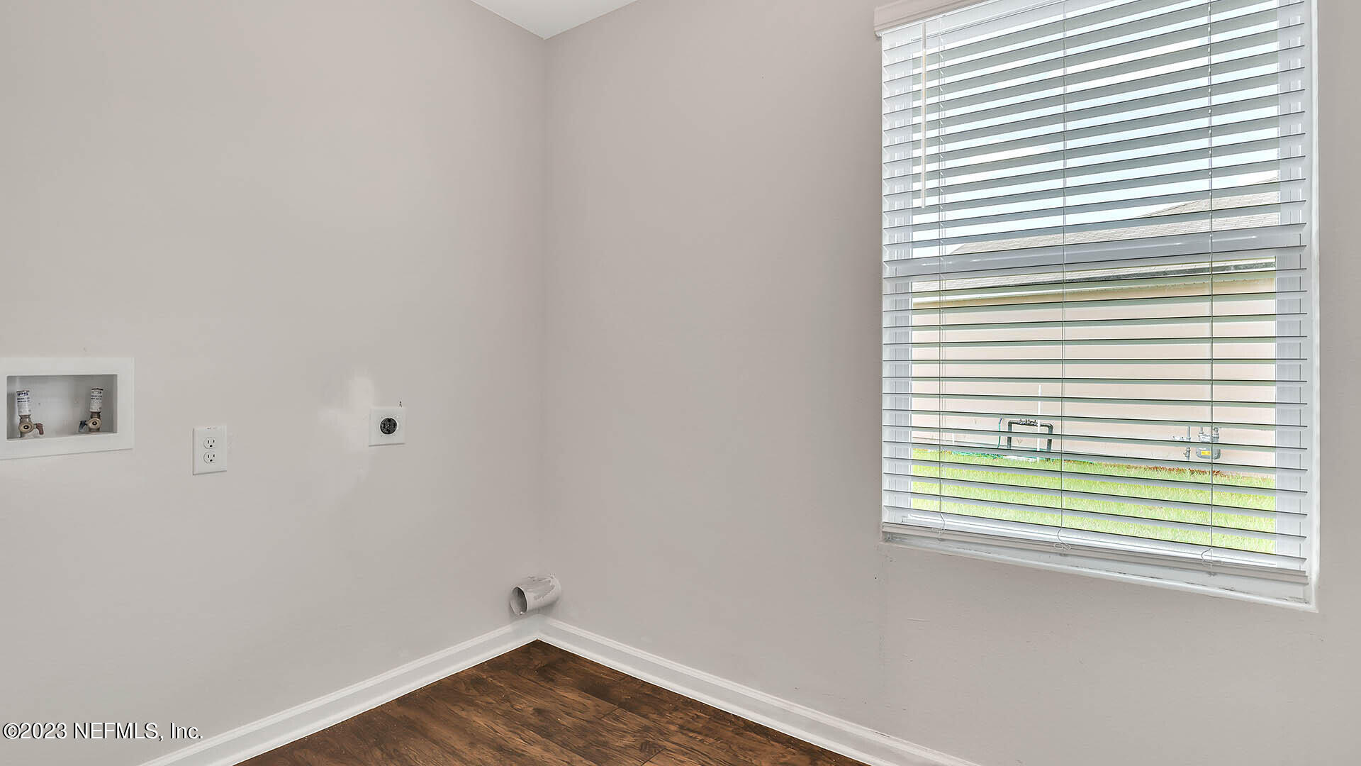 182 Albacete Rd Street St. Augustine, FL 32084 - Photo 19 of 35 07 laundry