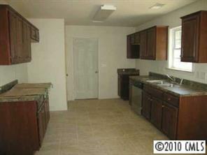 5316 Javitz Road Charlotte, NC 28216 - Photo 4 of 8 Gallery Image 4