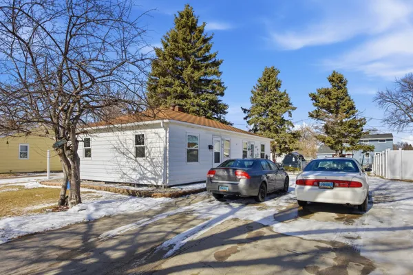 $264,900 | 1837-1839 7th Avenue South, Fargo, ND 58103