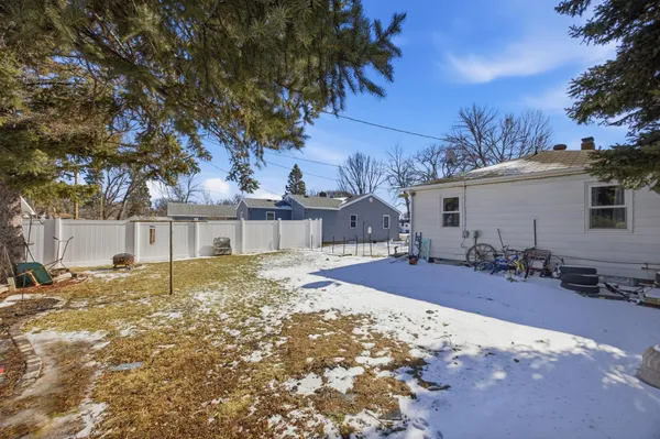 $264,900 | 1837-1839 7th Avenue South, Fargo, ND 58103