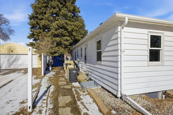 $264,900 | 1837-1839 7th Avenue South, Fargo, ND 58103