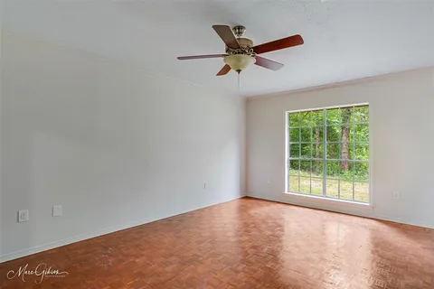 $750,000 | 5800 Jefferson Paige Road, Shreveport, LA 71119